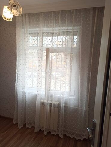 Uzunmüddətli kirayə mənzillər: Nizani rayonu Neftçilər,xalqlar metrosunun yaxınlığında köhnə tikili 5 -da lalafo.az — 9 Uzunmüddətli kirayə mənzillər: Nizani rayonu Neftçilər,xalqlar metrosunun yaxınlığında köhnə tikili 5 — 9