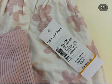calvin: Calvin Klein Jeans qız uşaqları üçün 2 hissəli dəst - Dəst: tunik + — 2