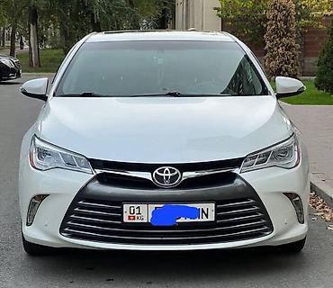 юта 704: Toyota Camry: 2015 г., 2.5 л, Вариатор, Гибрид, Седан — 2