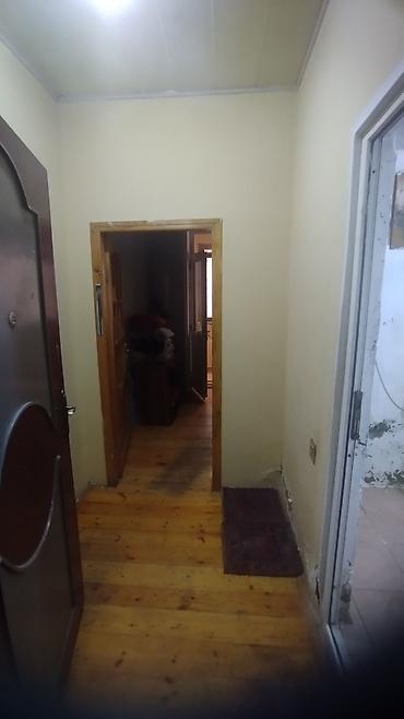 fatmaide torpaq satisi: Mənzil 2 otaqlı planlanmaya malikdir və fotolarda qonaq otağı ilə — 8