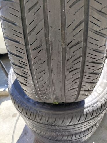 Təkərlər: 285/50/20 dunlop