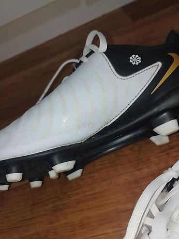 Kopačke: Nike kopačke za prirodnu travu br 36 - Model: Nike (klasična linija sa — 7