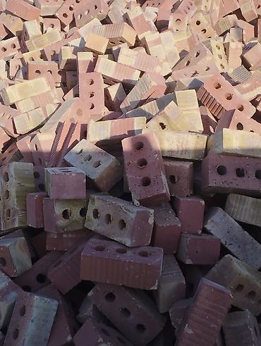 Строительный кирпич: Пустотелый, дырчатый, Жженый кирпич, Полублок, 250×120×90 — 6