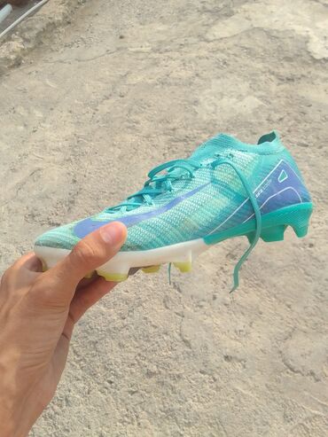 Nərdlər: Butslar Nike, Ölçü: 41, İşlənmiş