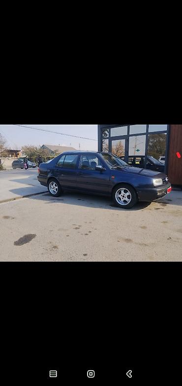 бампер на fit: Volkswagen Vento: 1994 г., 1.8 л, Механика, Бензин, Седан — 2