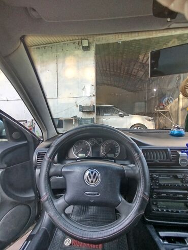 volkswagen passat б 2: Volkswagen Passat: 2001 г., 2 л, Механика, Бензин, Седан