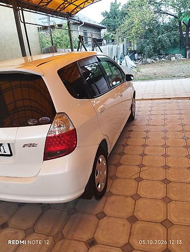Унаа сатуу: Honda Fit: 2002 г., 1.3 л, Бензин, Хетчбек — 5