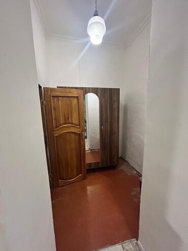 Köhnə tikili: Bakı, Montin, 2 otaqlı, Köhnə tikili, m. Nəriman Nərimanov, 50 kv. m — 10