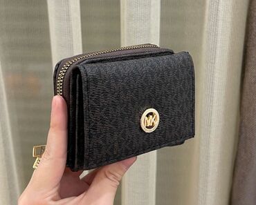 carpisa srbija novcanici: Women's wallet, Michael Kors, Material: Leather