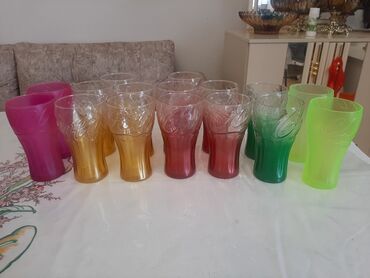 Qab-qacaq dəstləri və servizlər: Stəkanlar, Şüşə, 200 ml