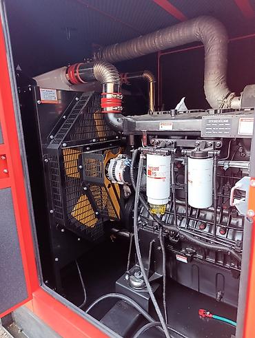 мини электро: Дизельный генератор AGM POWER GFS‑W400 в шумозащитном кожухе Основные — 4