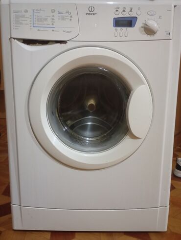 датчик уровня воды в стиральной машине: Indesit ön yükləməli paltaryuyan maşın - Brend: Indesit - Ön tərəfdən