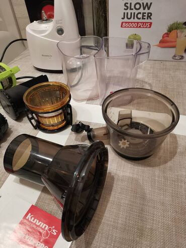 Ostala kuhinjska oprema: Sokovnik za sporo ceđenje KUVINGS odličan kao nov plaćen 500 e na lalafo.rs — 2 Ostala kuhinjska oprema: Sokovnik za sporo ceđenje KUVINGS odličan kao nov plaćen 500 e — 2