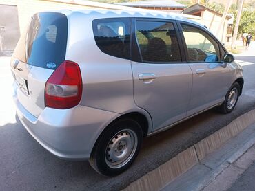 Honda: Honda Fit: 2002 г., 1.3 л, Вариатор, Бензин, Хэтчбэк