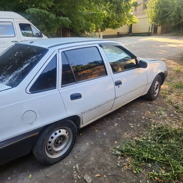 мынтык сатылат: Daewoo Nexia: 1995 г., 1.5 л, Механика, Бензин