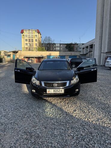 акорд англичан: Honda accord 
2008год 
Цвет черный 
Объем 2,4
ЛИЗЗИНГ