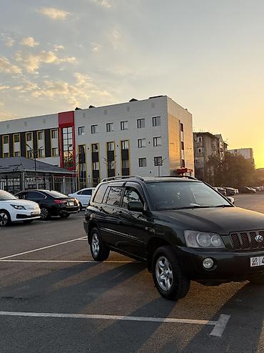 audi 4: Toyota Kluger: 2001 г., 2.4 л, Автомат, Бензин, Внедорожник — 2