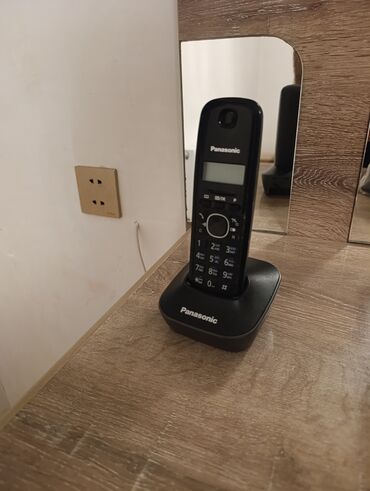 Digər məişət texnikası: Stasionar telefon Panasonic, Simsiz