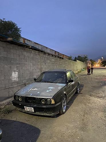 1025 2: BMW 5 series: 1992 г., 2.5 л, Механика, Бензин, Седан — 3