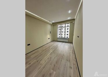 продам 3 х ком кв в мкр: 2 бөлмө, 70 кв. м, Элитка, 7 кабат, Дизайнердик ремонт