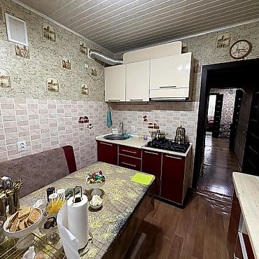 Продажа квартир: 3 комнаты, 72 м² — 3