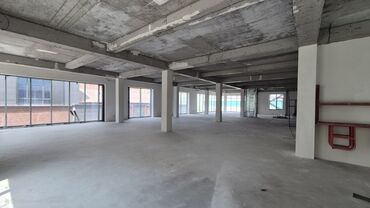 сдаю ак орго: Сдаю Офис, 430 м², В бизнес центре, 1 линия, С отдельным входом, С отдельным сан узлом