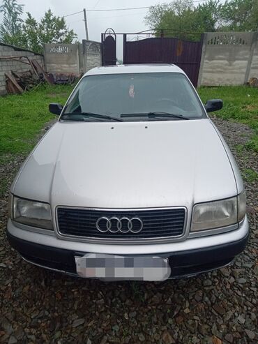 Audi: Audi 100: 1992 г., Механика, Бензин, Седан