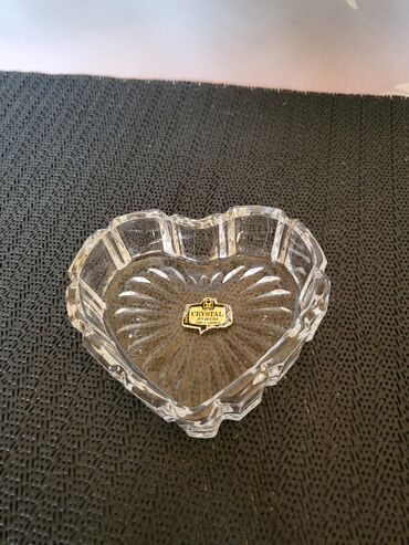 Kuhinjski setovi: Kristalni nov set Zajecar. Sve na setu odsjaj od svetla na lalafo.rs — 10 Kuhinjski setovi: Kristalni nov set Zajecar. Sve na setu odsjaj od svetla — 10