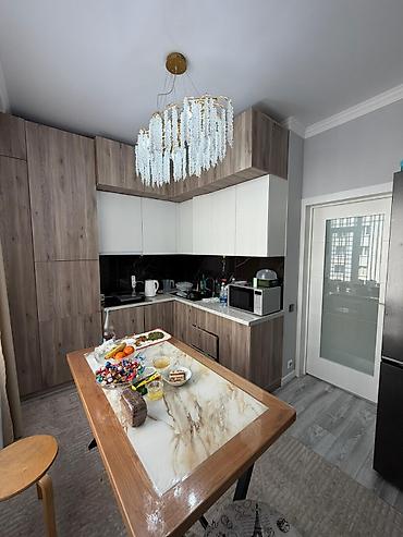 Продажа квартир: 3 комнаты, 100 м², Элитка, 4 этаж, Дизайнерский ремонт — 8