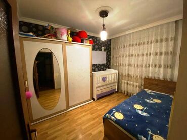 Köhnə tikili: Bakı, 4-cü mikrorayon, 3 otaqlı, Köhnə tikili, 70 kv. m — 5