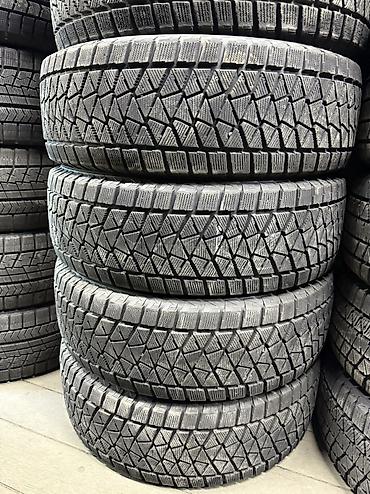 Шины 235 / 65 / R 17, Зима, Б/у, Комплект, Легковые, Япония, Bridgestone