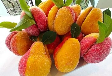 Un: Milli şirniyyatlar – əl işləri - Şəkərbura: Xəmir üzərində incə — 30