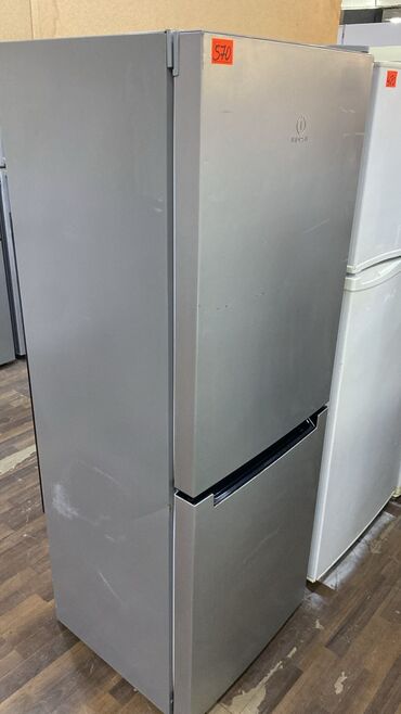 2 qapılı Indesit Soyuducu Satılır, rəng - Boz