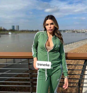 new yorker нови сад – слике: Adidas ženska trenerka zelena

Novo
Mokra likra
Veličine m l xl 2xl