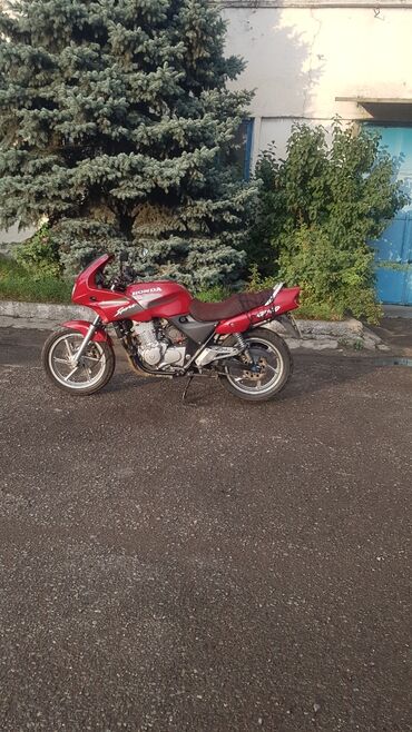 avtokresla s 0 mesjacev: Продаю легендарную хонду SB 500 S. Самый надежный мотоцикл. Удобный в