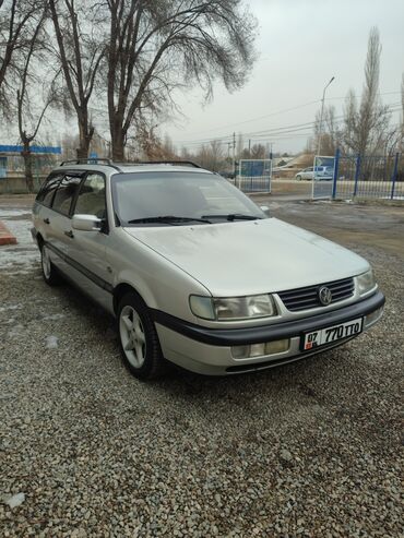 Volkswagen: Volkswagen Passat: 1996 г., 2 л, Механика, Бензин, Универсал