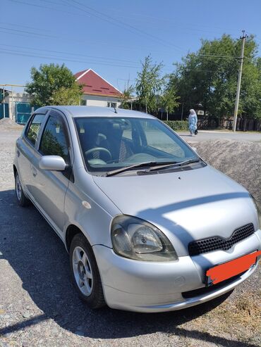 срочно продам машину дёшево: Toyota Vitz: 2000 г., 1 л, Автомат, Бензин, Хетчбек