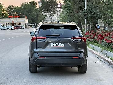 Toyota: Toyota RAV4: 2020 г., 2.5 л, Автомат, Бензин, Кроссовер — 5