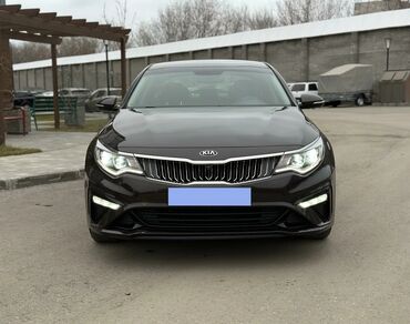 Легковой транспорт: Сдаю в аренду: Легковое авто, Частная аренда