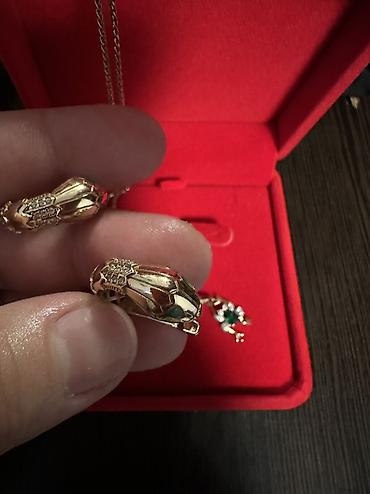 Прокат детских карнавальных костюмов: Продаю золотые серьги 585 пробы Производитель; МЮЗ (Московский — 8