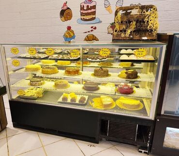 Digər biznes avadanlığı: Soyuducu tort vitrini. 190 eni 126 hündürlüyü. İdeal vəziyyətdə