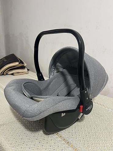 uşaq oturacagi: İstifade olunmayıb Uşaq avtomobil oturacağı – beşik tipli (infant — 1