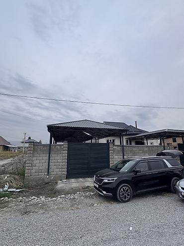 Үйлөрдү сатуу: 4 бөлмө, 105 м², 5 соток, Бишкек, Биримдик-Кут ж/м Менчик ээси — 2