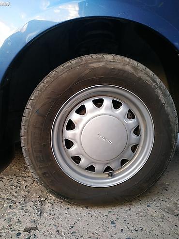 Mazda: Mazda 323: 1990 г., Механика, Бензин, Хэтчбэк — 8