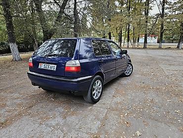 авто бетонноасос: Volkswagen Golf: 1994 г., 1.8 л, Автомат, Бензин, Хэтчбэк — 5