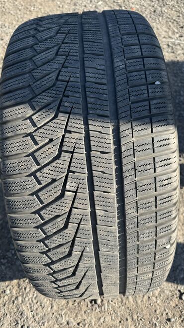 Шины: Шины 275 / 40 / R 18, Зима, Б/у, Комплект, Легковые, Hankook