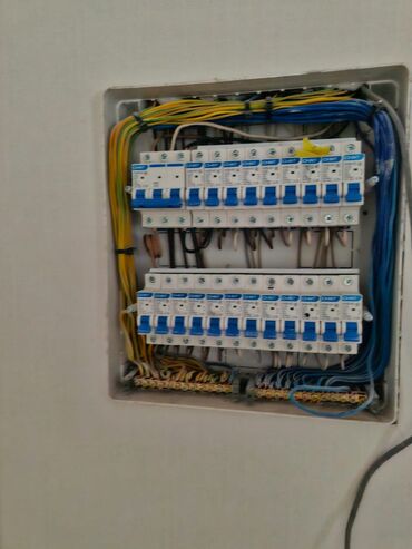 Электрики: Электрик | Установка стиральных машин, Демонтаж электроприборов, Монтаж выключателей Больше 6 лет опыта — 22