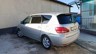 small car: Toyota Ipsum: 2002 г., 2.4 л, Автомат, Бензин, Минивэн — 3