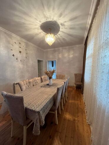 Həyət evləri və villaların satışı: 6 otaqlı, 150 kv. m, Orta təmir — 1