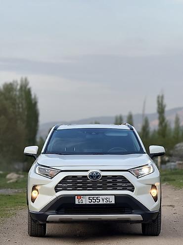 Toyota: Toyota RAV4: 2021 г., 2.5 л, Автомат, Гибрид, Кроссовер — 4